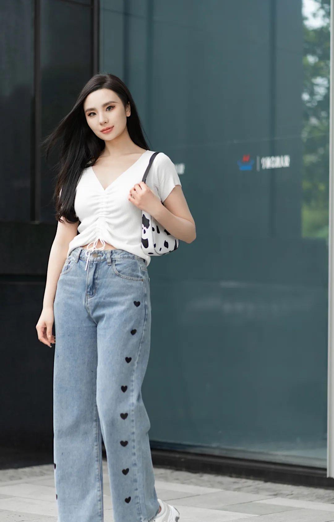 Liya|短上衣正流行,照着穿显瘦 + 显高
