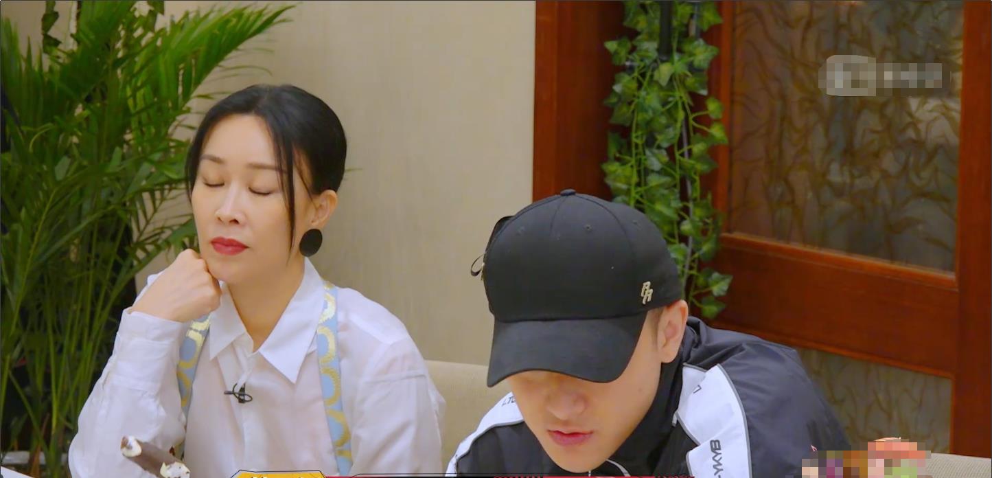 韩综|用《跑男》的方式玩儿《萌探》,让我们看到了一群“傻蛋”