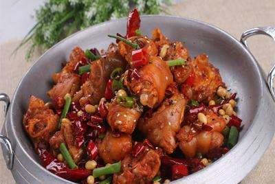 香菜|香辣、鲜香美味的干锅家常菜，特别下饭开胃，一盘根本不够吃