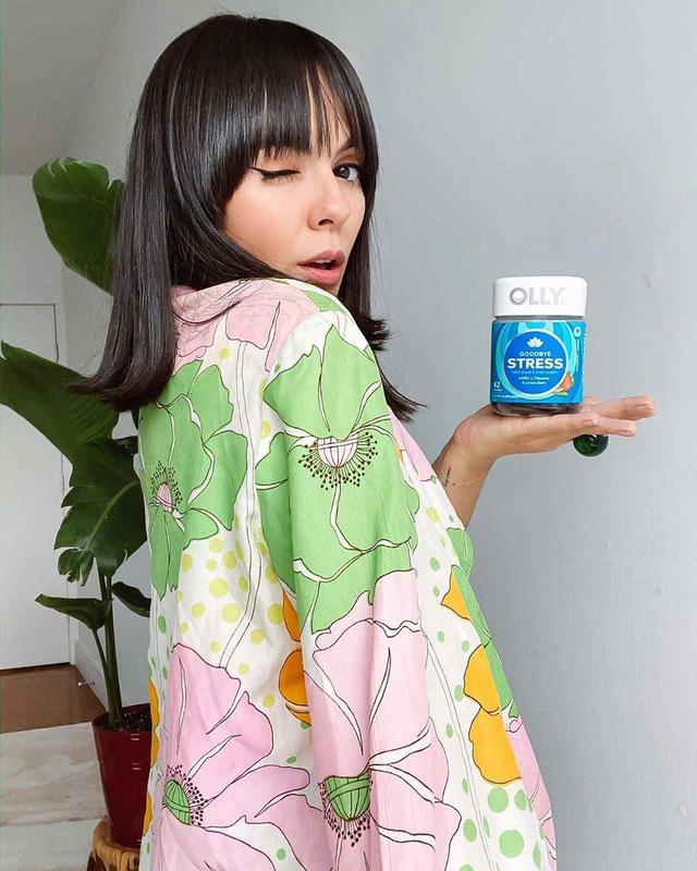 仙女|奔四的女人不想成为“黄脸婆”，穿搭必须谨慎，以免显老掉档次