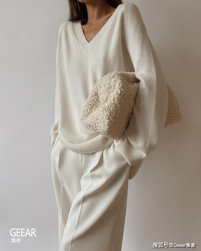 Bag|从小众品牌到Loewe遗珠手袋，别想太多就从极简白色入手吧！