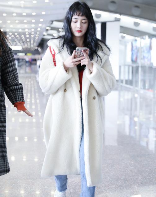 廓形|女人身材再好颜值再高，穿大衣也要避开这三点，否则显胖又没气质