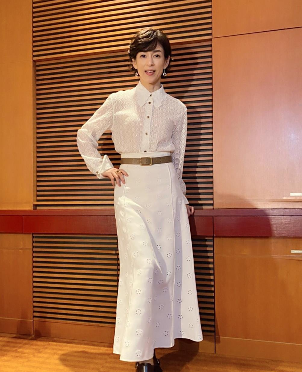 日本时尚老太太穿衣 f4a14e918102400a97f90fada42850af.jpeg