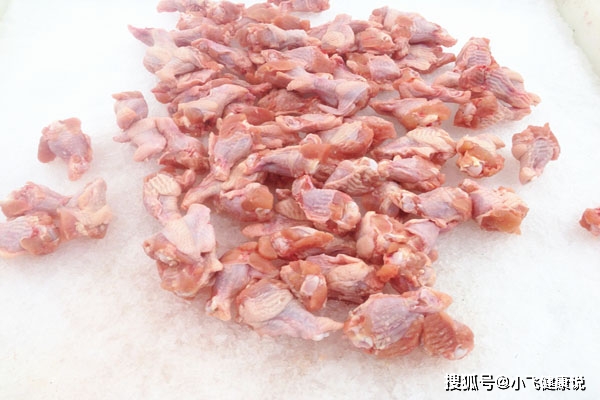 补充|五十岁后,餐桌上要经常安排3种肉类,增强身体素质、补充蛋白质