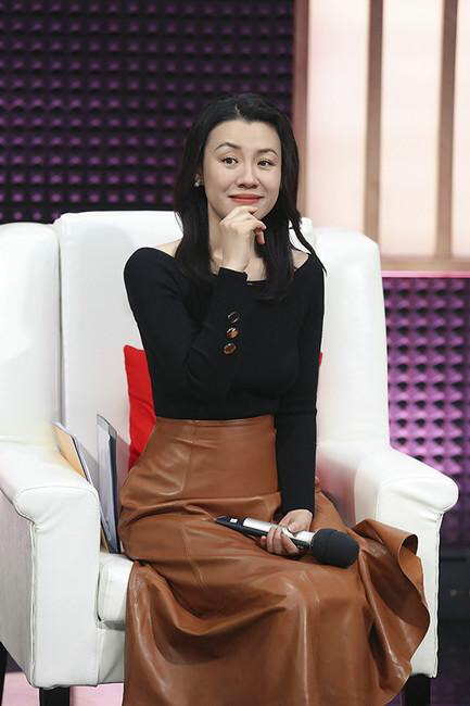 效果|刘琳气质真不错，奶奶辈年龄穿粉裙却没扮嫩痕迹，看着还有高级感