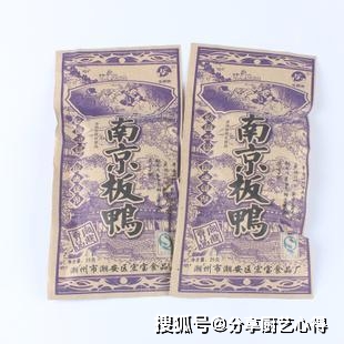 泡泡糖|11种童年零食大盘点,小时候只能背着妈妈吃,满满的回忆啊
