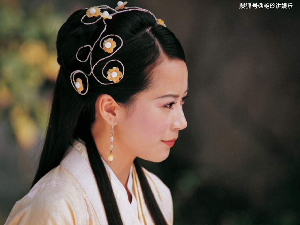 迷宫|满头圆圈迷宫一样复杂的古装女子：王艳胡静杨幂谁最让你眼晕