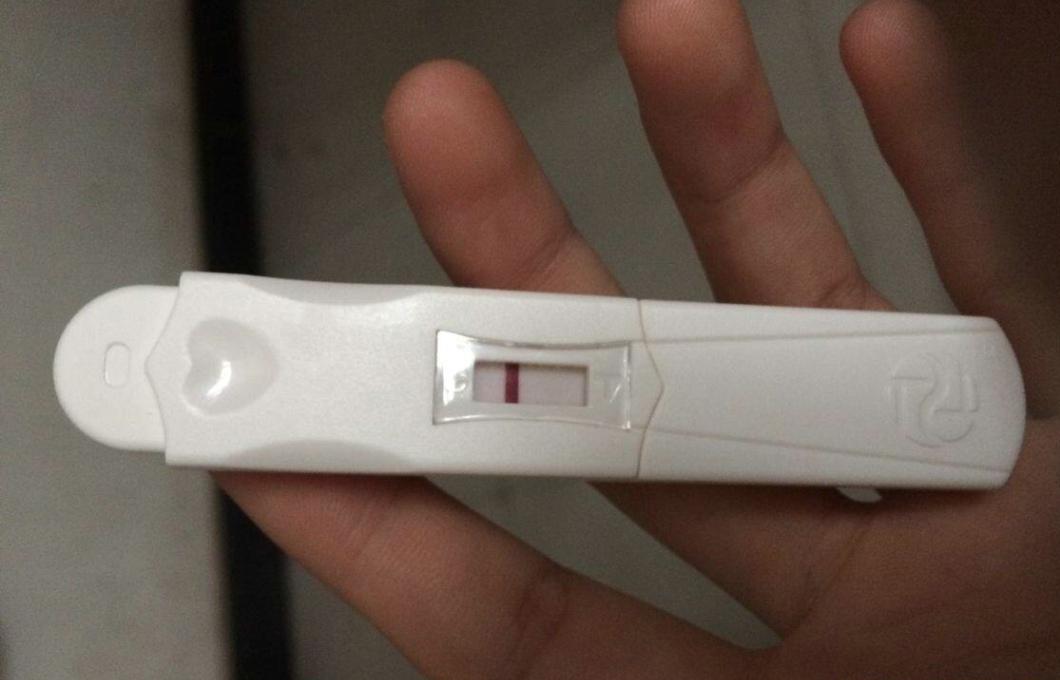 黄磊|黄磊坦言：后悔生孩子晚了，原因略“无语”，却戳痛很多人的心