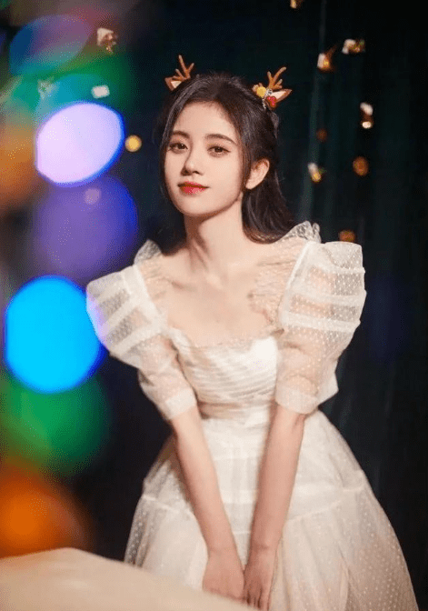 女神|各国初恋脸合集,日本桥本环奈,泰国小水,猜猜国内代表是谁?