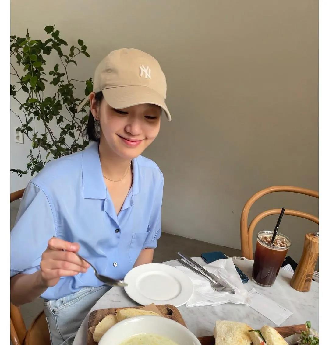 发型|短发真不能乱剪！连貌美女明星都常翻车，有人好看有人被疯狂吐槽