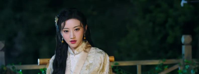 景甜|景甜在《司藤》中的细眉可谓是神来之笔,景甜的仪态也值得开班啊