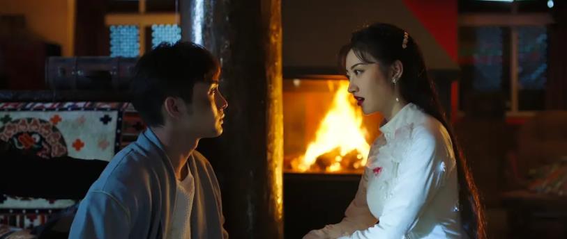 景甜|景甜在《司藤》中的细眉可谓是神来之笔,景甜的仪态也值得开班啊