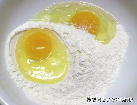 做法|早餐鸡蛋别再煮,教你新做法,柔软细腻,保证家人吃一次就忘不了