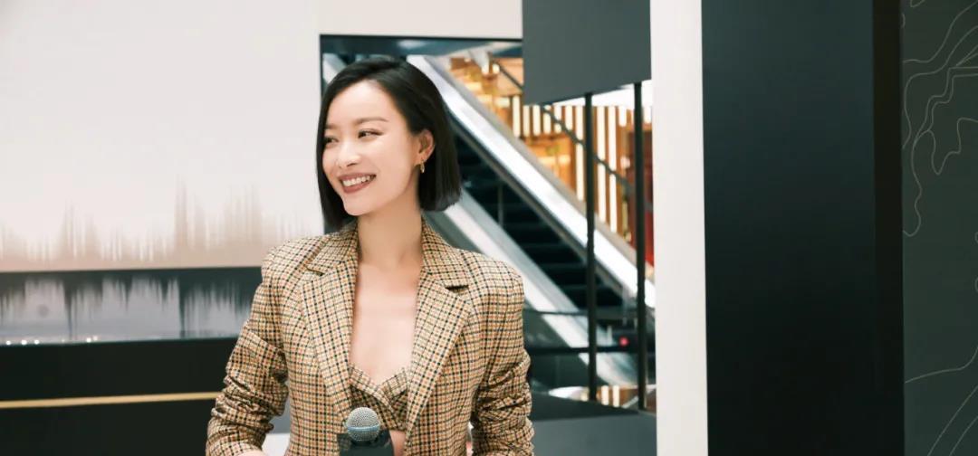 发型|短发真不能乱剪！连貌美女明星都常翻车，有人好看有人被疯狂吐槽