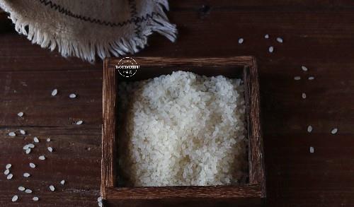 食材|教你制作一个不一样的豆浆,味道香醇特别好喝,早上来一杯更健康