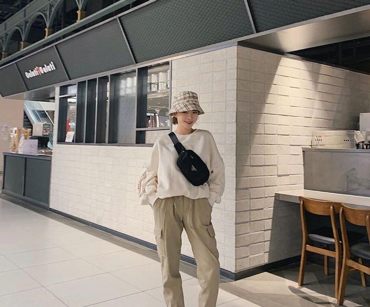 整体|还在穿阔腿裤吗？春季必备的四条裤子，惊艳又显瘦！