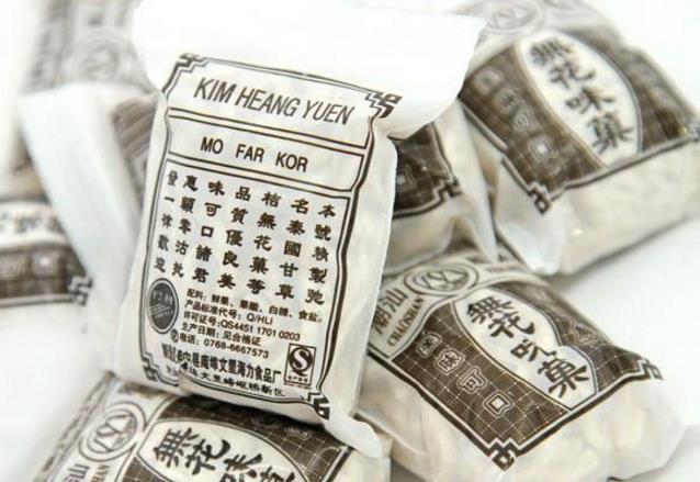 颜色|当年小卖部很火的零食，如今已逐渐消失，吃过3种的当父母了