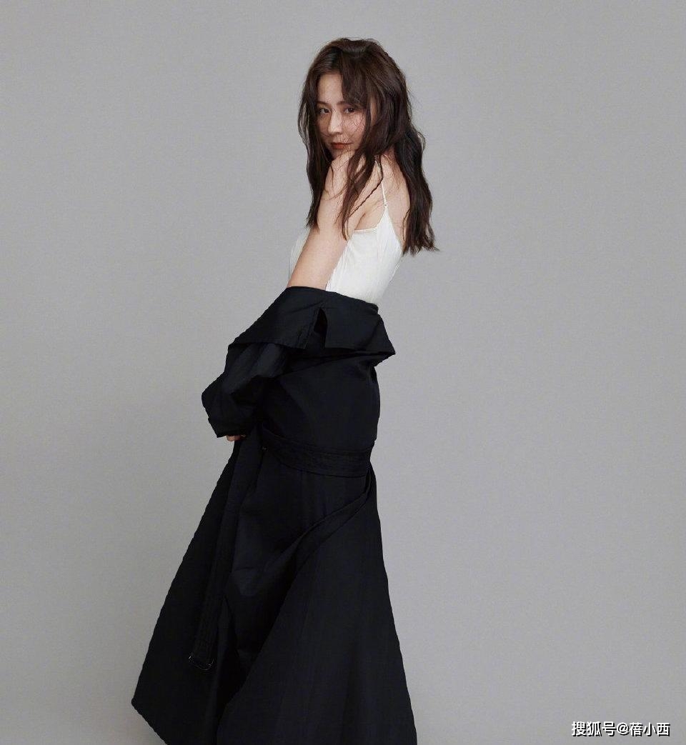 进行|热依扎的身材也太好了吧，脂肪真会挑地方长，生娃后反而更性感了