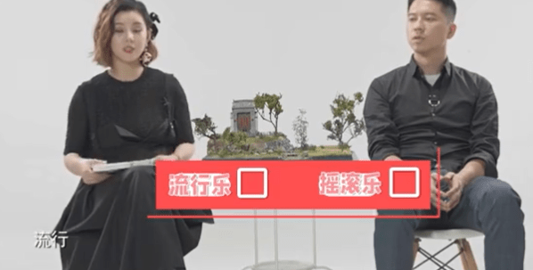 大儿子|王雷夫妇官宣二胎喜讯！李小萌抚摸孕肚满脸笑容，还自曝想要女孩