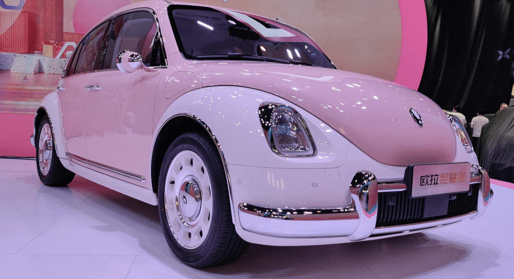 比亚迪海豚慌没?长城版"甲壳虫"正式亮相,最低续航400公里起