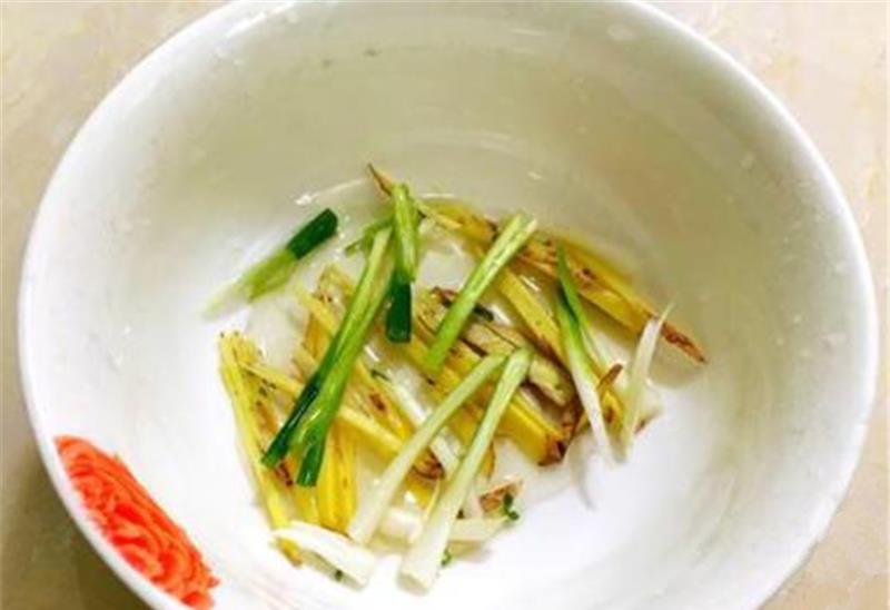 做法|番茄虾这样做，酸甜浓郁，鲜嫩美味，小孩点名要吃