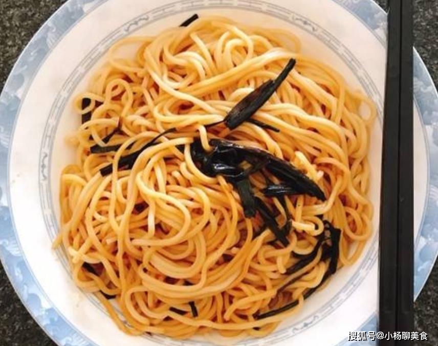 做法|早餐我家常吃它,10分钟搞定,香味扑鼻,一口气吃光一大碗