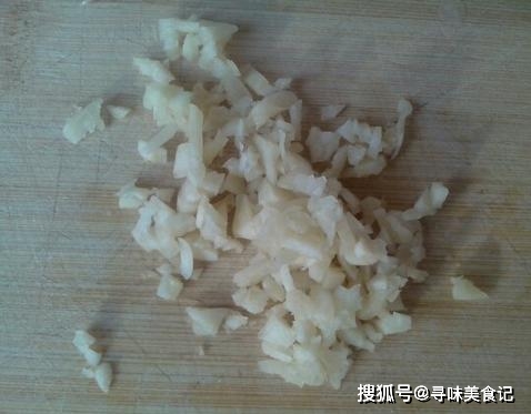 时间|广东特色小吃肠粉,晶莹剔透香糯Q弹,我家孩子早餐隔三差五要吃