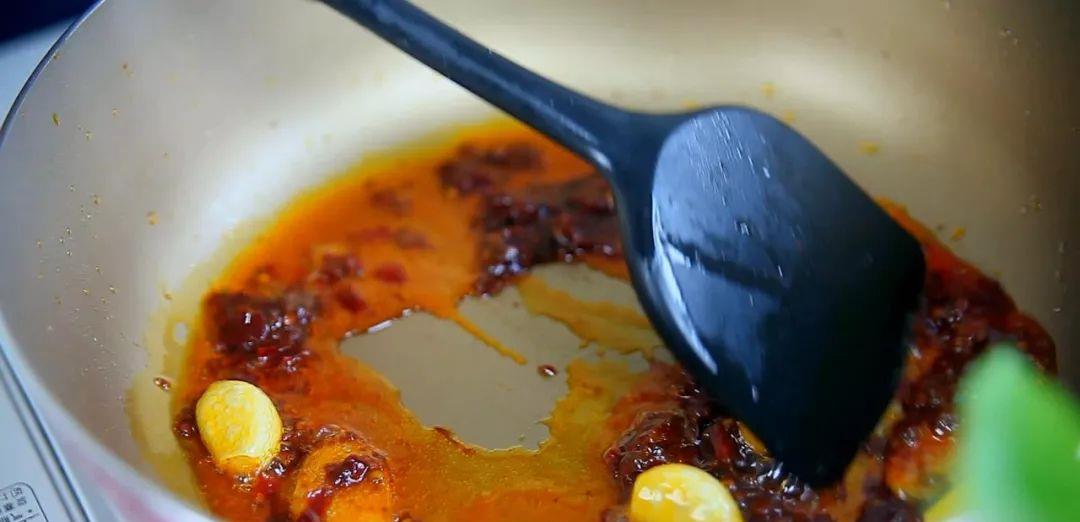 胡萝卜|台式红烧牛腩，红润香喷喷，小编都忍不住狂咽口水了