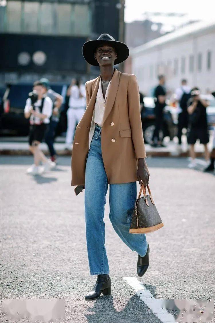 文化|这4件单品，时髦精必备