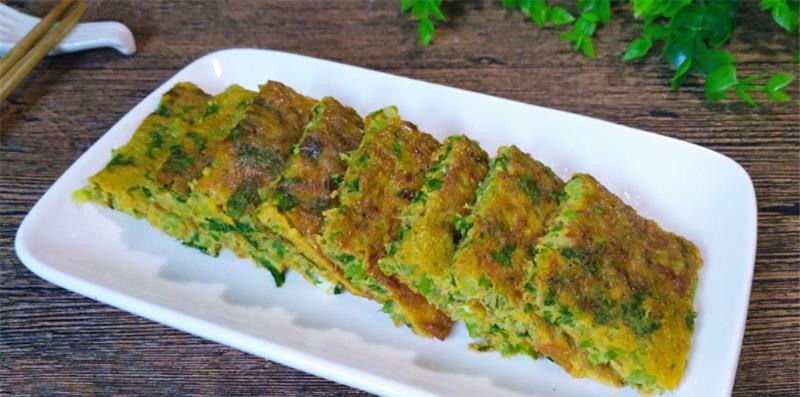 做法|早餐不知道吃啥，试试这道鸡蛋饼，清香软嫩，好吃又简单