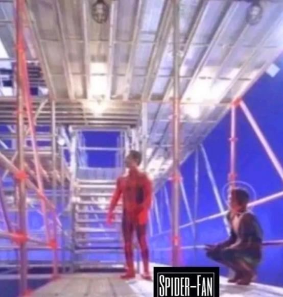 英雄|爆料台词全部对上，《蜘蛛侠：英雄无归》，三代蜘蛛侠同框确定了