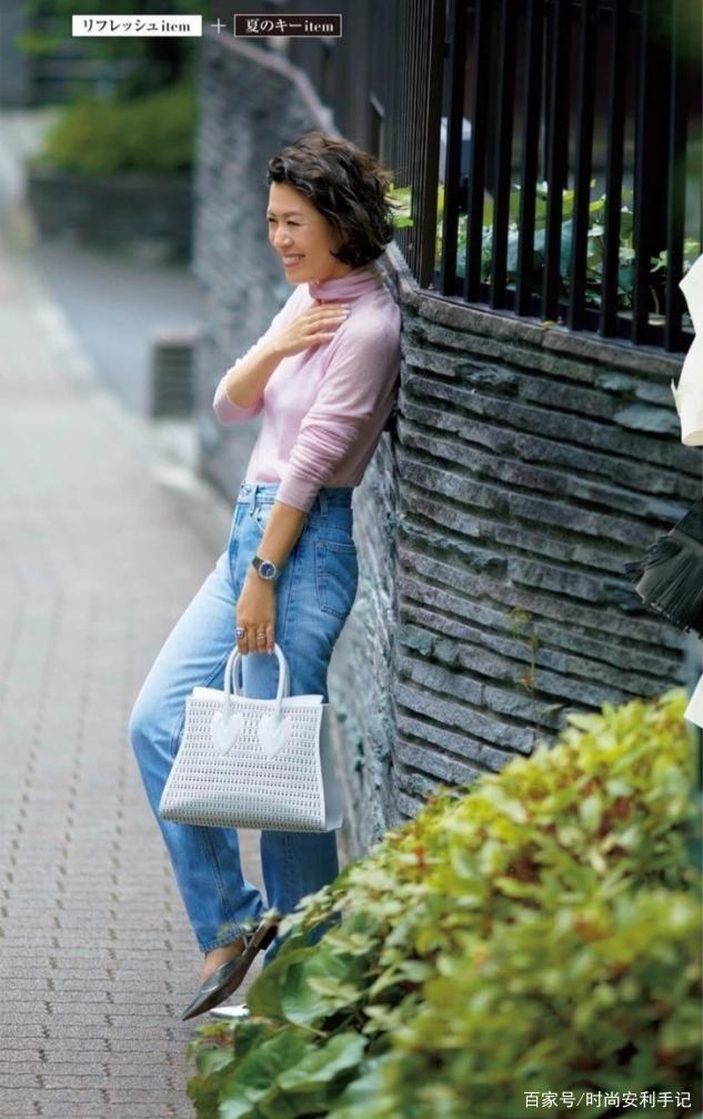 卫衣|今年早秋穿阔腿裤，别搭衬衫了！试试这几种上衣，更时髦更洋气