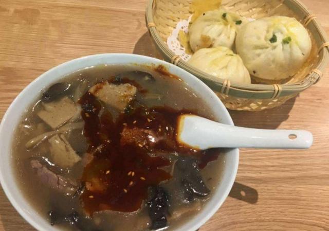 早茶|四川早餐，河南早餐，广东早餐，江苏早餐，人均10块钱都能吃啥