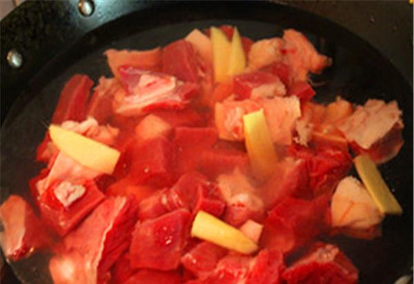 怎么做西红柿炖牛腩给小孩吃 c3298a7bfc794a88a49e0c2b4daddb5f.jpeg