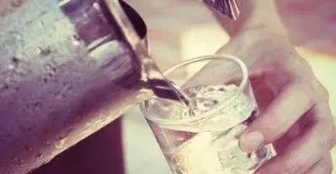 养护|末伏过后,调养脾胃,少碰三物,谨记五句话,为秋冬进补打好基础