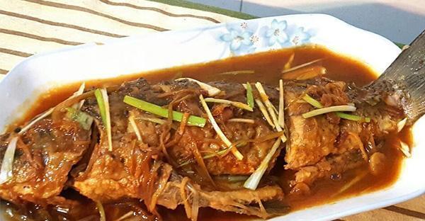 怎么做红烧鱼比较入味软烂 ff6eb0e73cce468790312c8696065567.jpeg