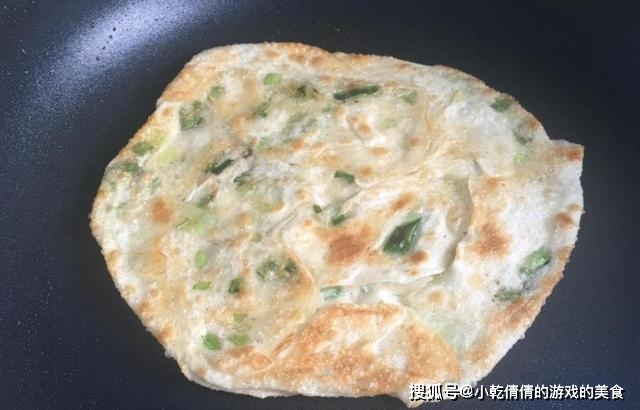 成本|想吃葱油饼在家做，做法简单，成本5块钱，做一回能吃上3天