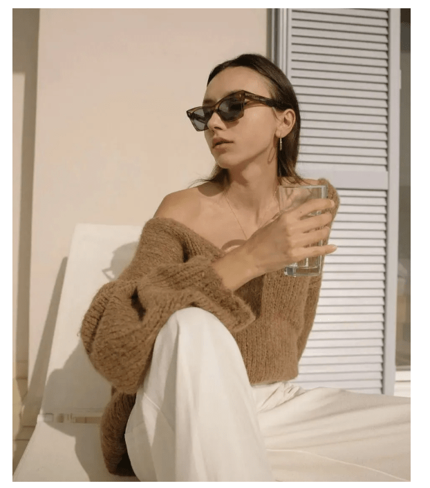 颜色|土驼色： 经典百搭色，丝丝暖意入人心