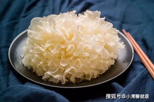 降低|多走路能降血糖?坦白说:若想血糖稳定,请做好2事,或许更靠谱