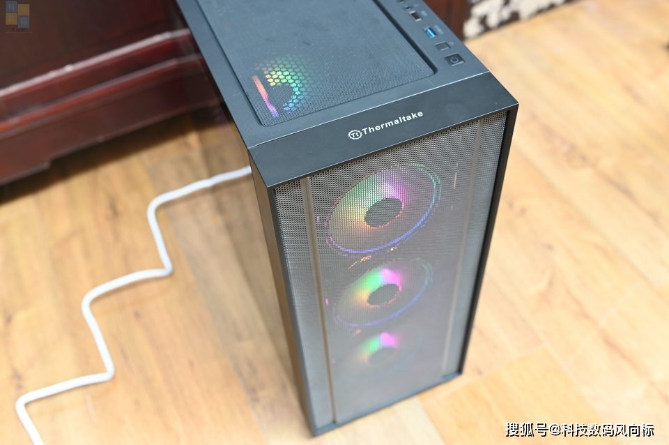 配置|入门价位的机箱扩展性也很强，后期升级不用愁，TT挑战者H5体验