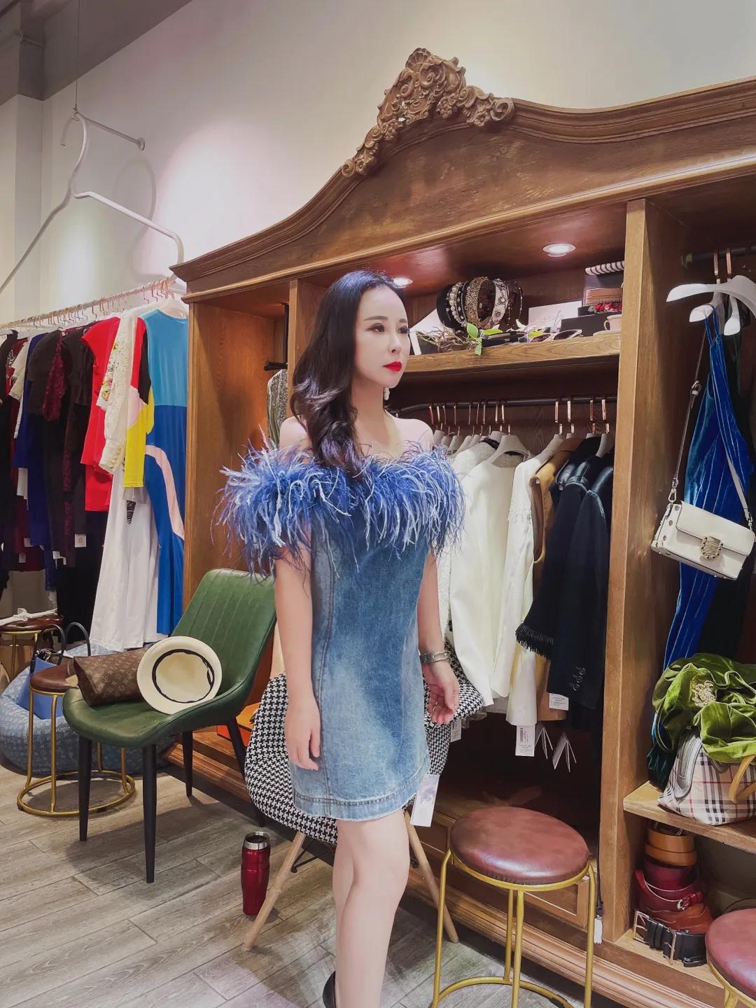 股东|尊享时装盛宴,共赴时尚秘境——打造专属你的气场