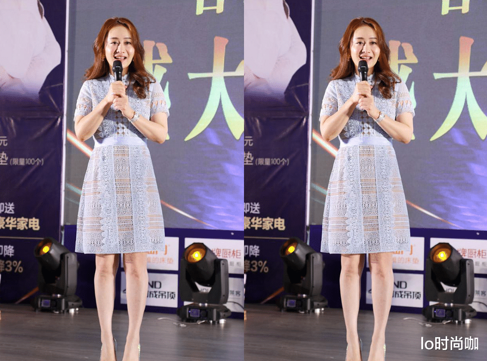 时装|“琼瑶女星”陈德容气质真好,一身白裙清爽优雅,身材发福也有范