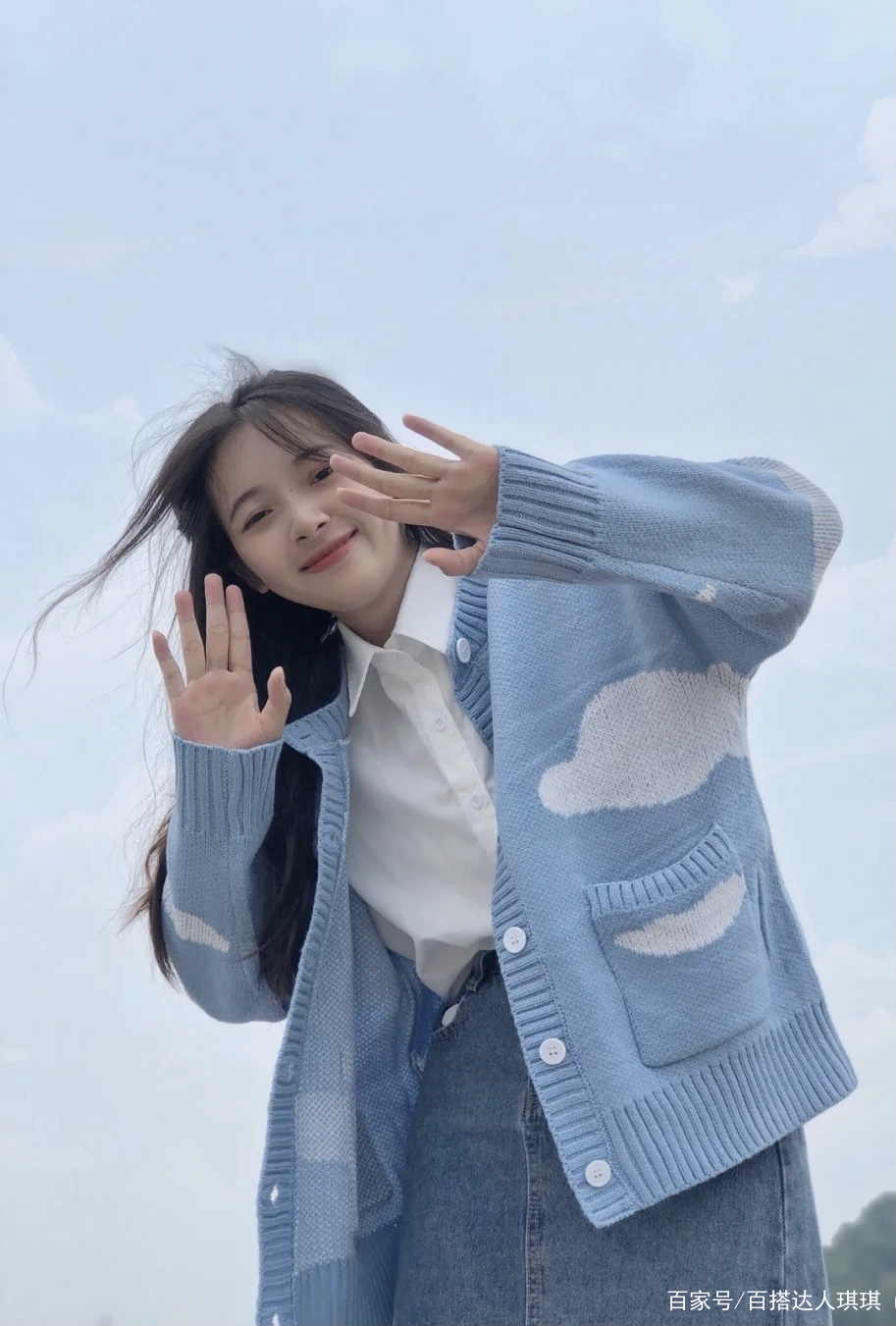 颜色|气质深深，小个子的秋冬季温暖叠穿搭配