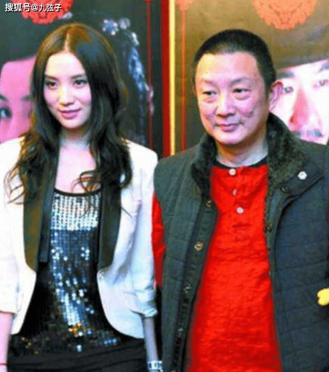 父母|插足名导婚姻，以“洗头妹”一跃封后，戏红人不红小宋佳