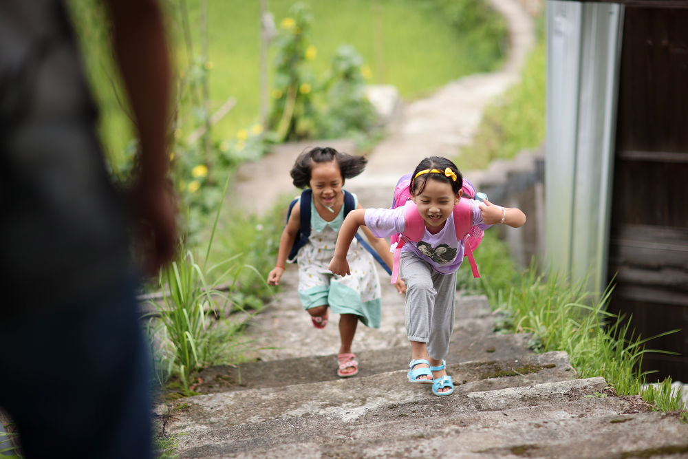 新生|贵州：大山“微小学”开学了