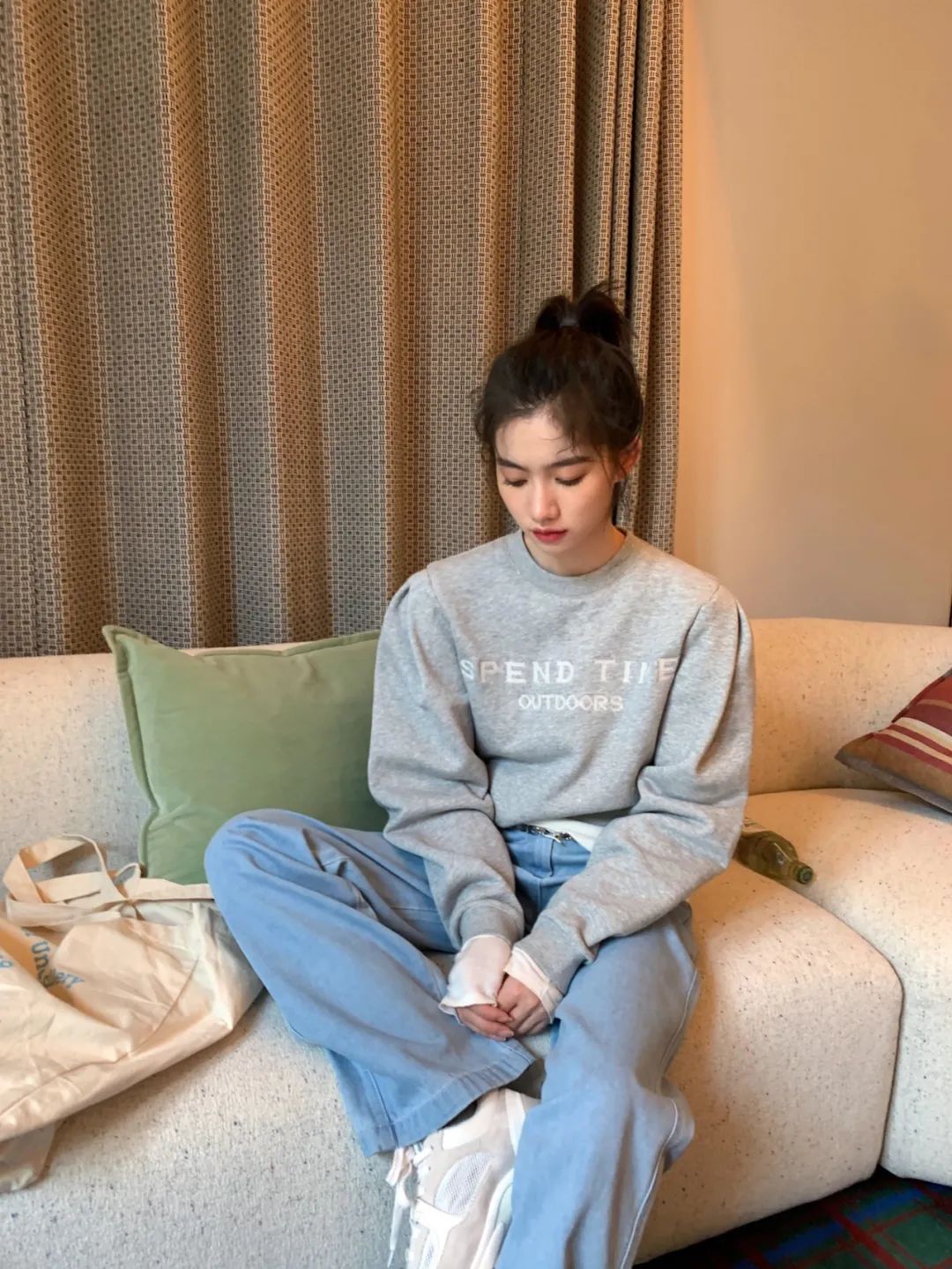 姐妹|是时候该买卫衣了！这几十款上身好看到爆街！