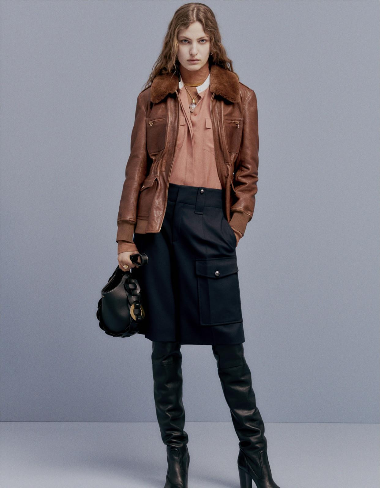 本质|2020早秋服装:让服装本质说故事,Chloe用基本元素大玩穿搭游戏