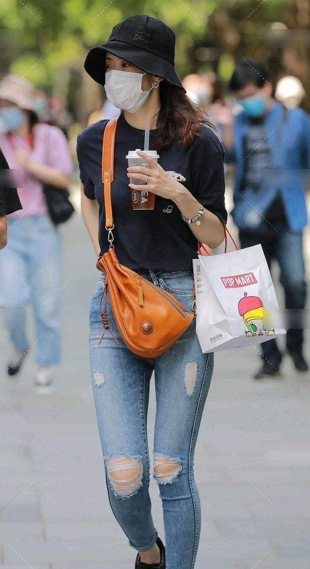 颜色|靓丽有型的打底裤穿起来增高显瘦,轻柔舒适又显气质,炫酷十足