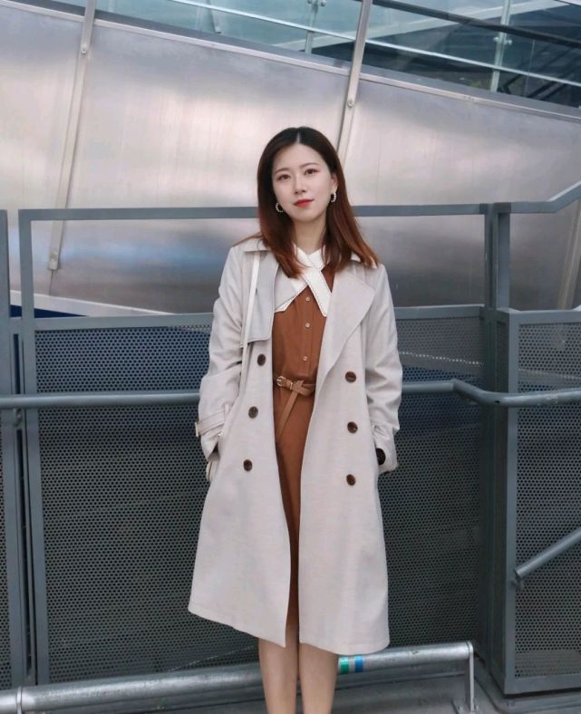 小个子|小个子女生想要穿出高级感，并不是一味地扮嫩，优雅穿搭就很好看