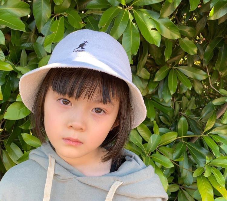 冠希哥|是不是跟陈冠希长得像的人，都那么潮？这位小模特说明问题！